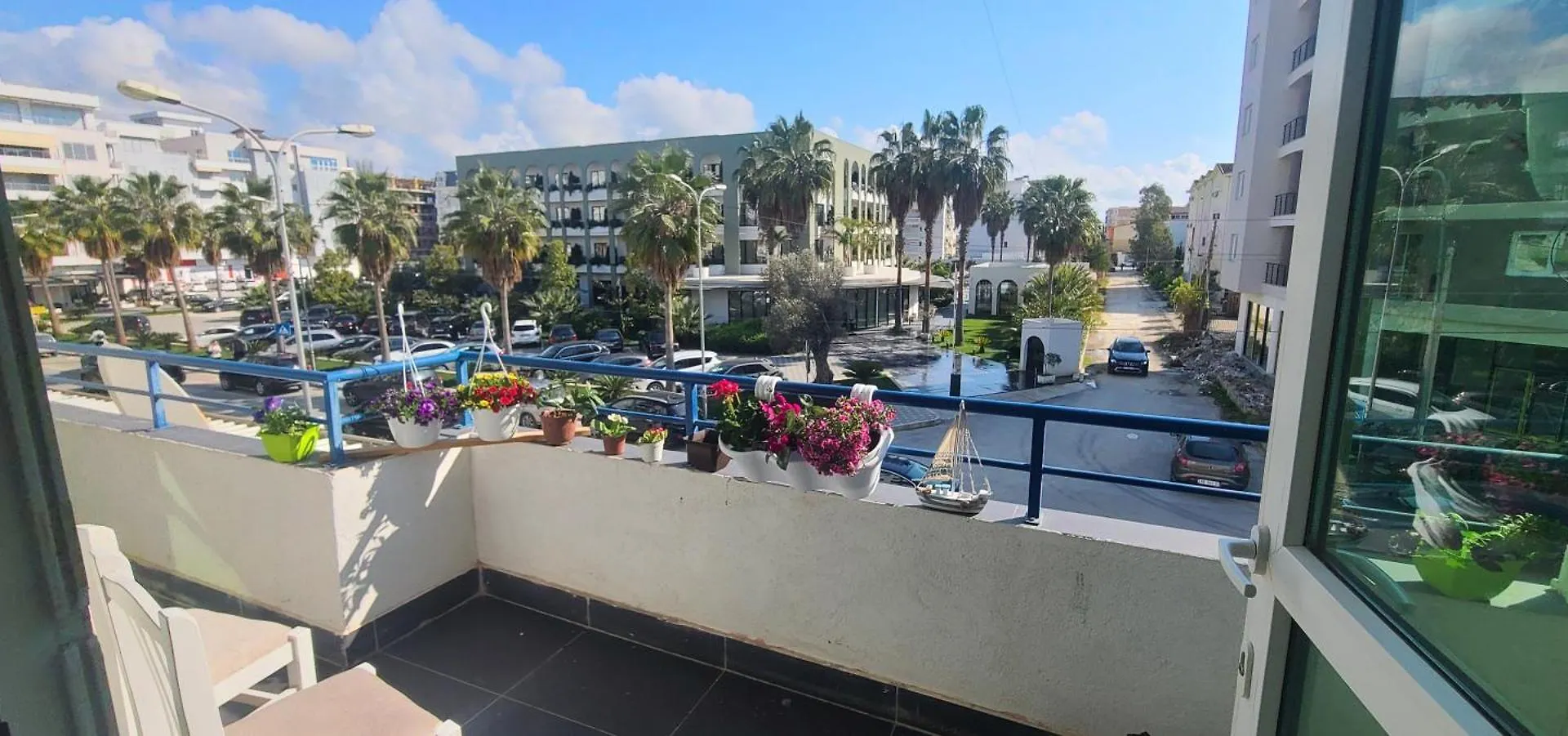 Perla Apartment 2- Seaview & Central Albania